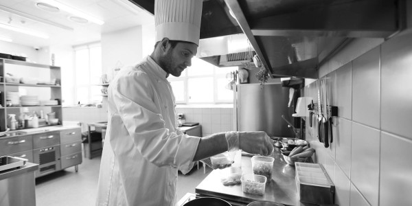 Contratos de Trabajo / Situaciones Irregulares Alagón · Contrato de Prácticas / Estatuto del Becario